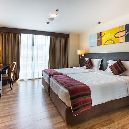 Lohas Residences Sukhumvit 2 Bangkok Bagian luar foto