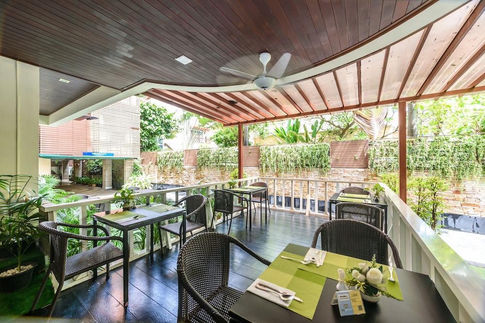 Lohas Residences Sukhumvit 2 Bangkok Bagian luar foto