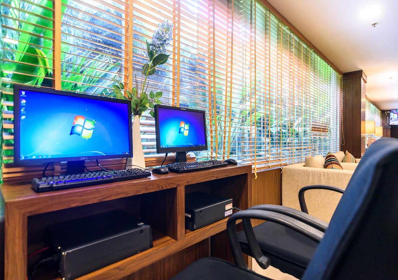 Lohas Residences Sukhumvit 2 Bangkok Bagian luar foto