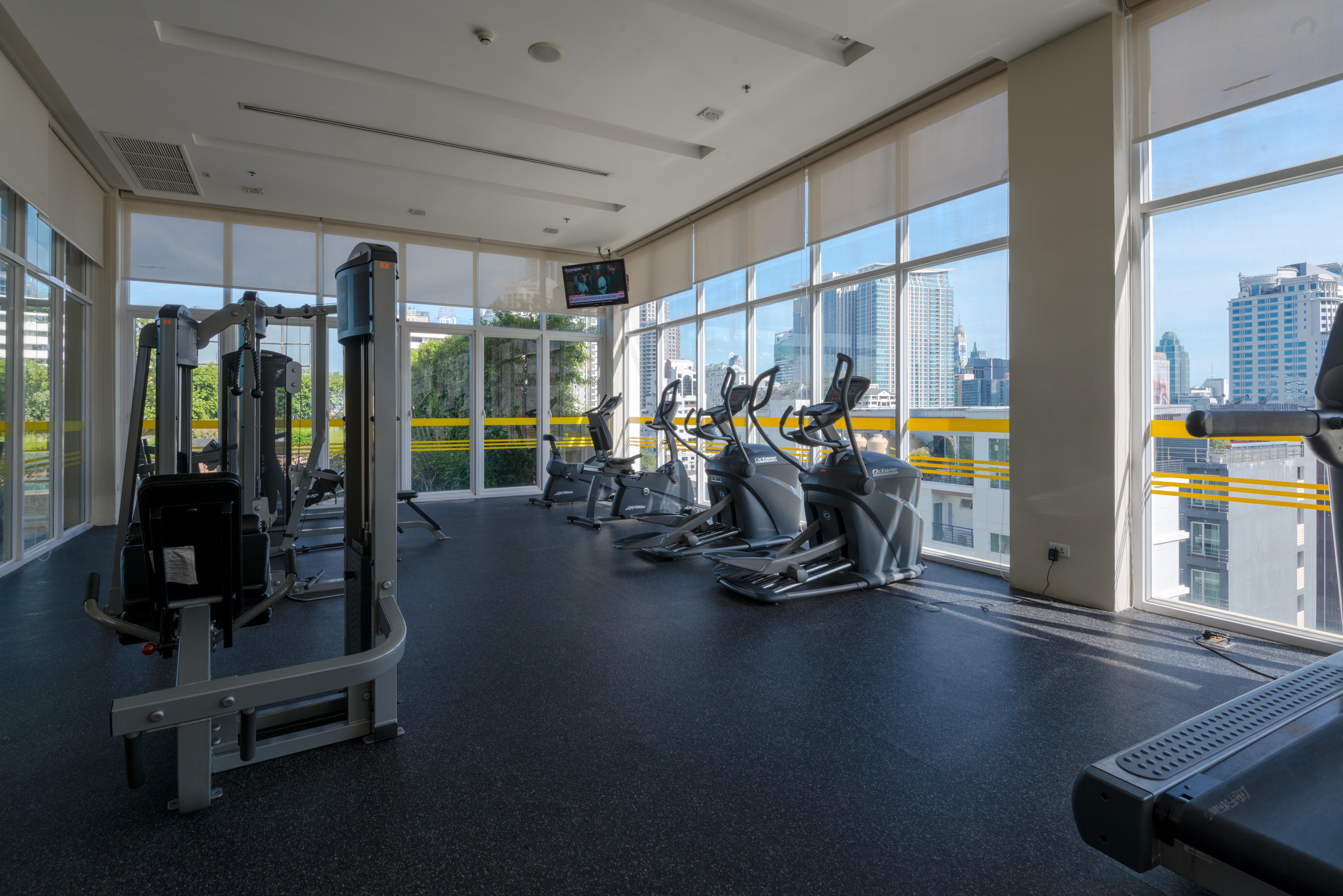 Lohas Residences Sukhumvit 2 Bangkok Bagian luar foto
