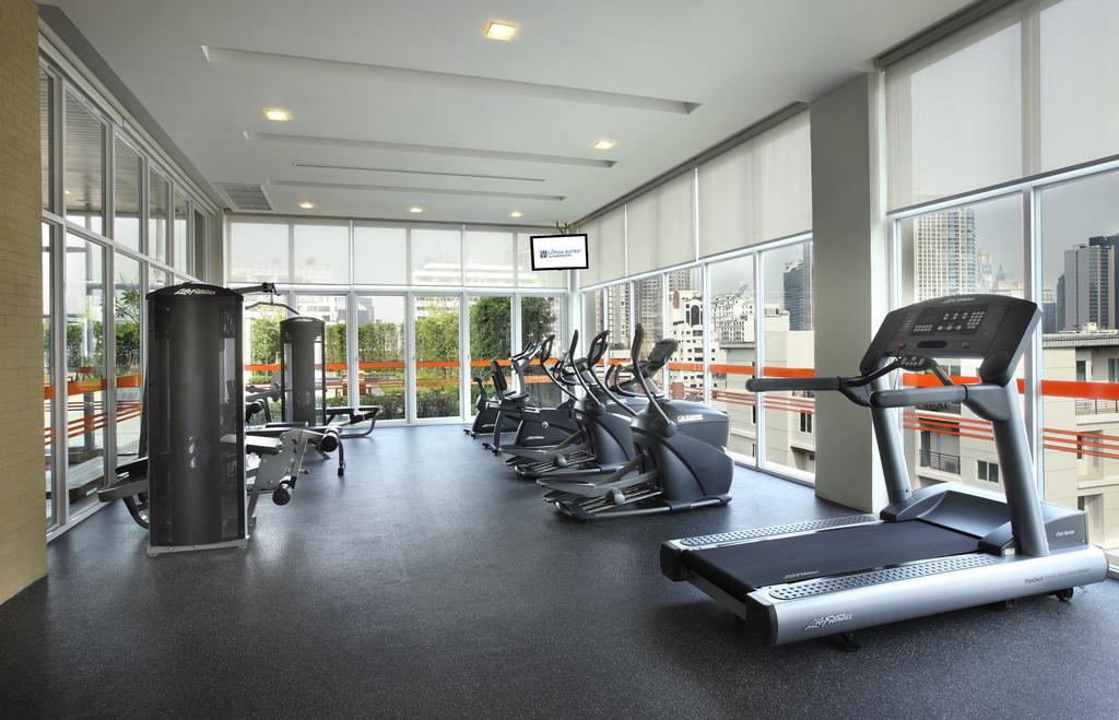Lohas Residences Sukhumvit 2 Bangkok Bagian luar foto