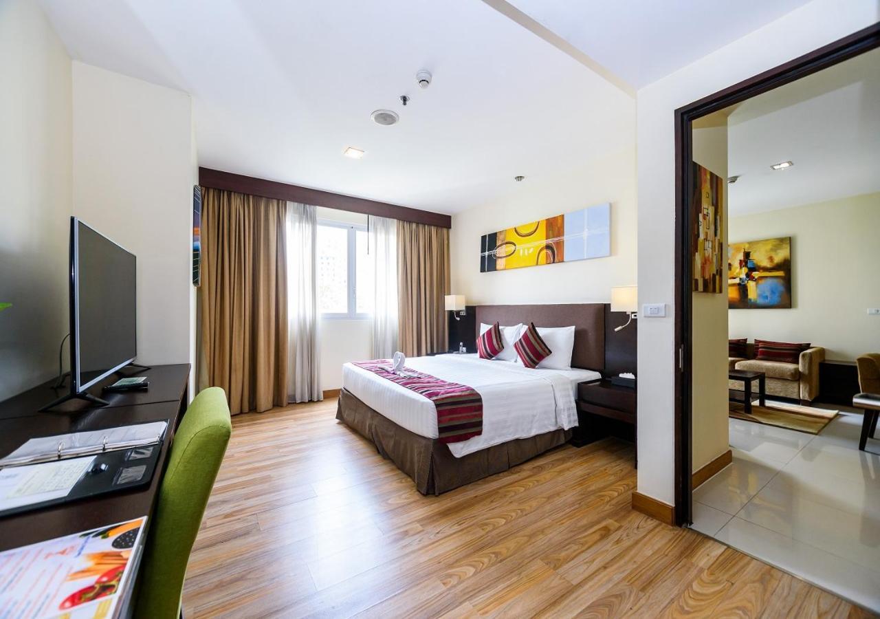 Lohas Residences Sukhumvit 2 Bangkok Bagian luar foto