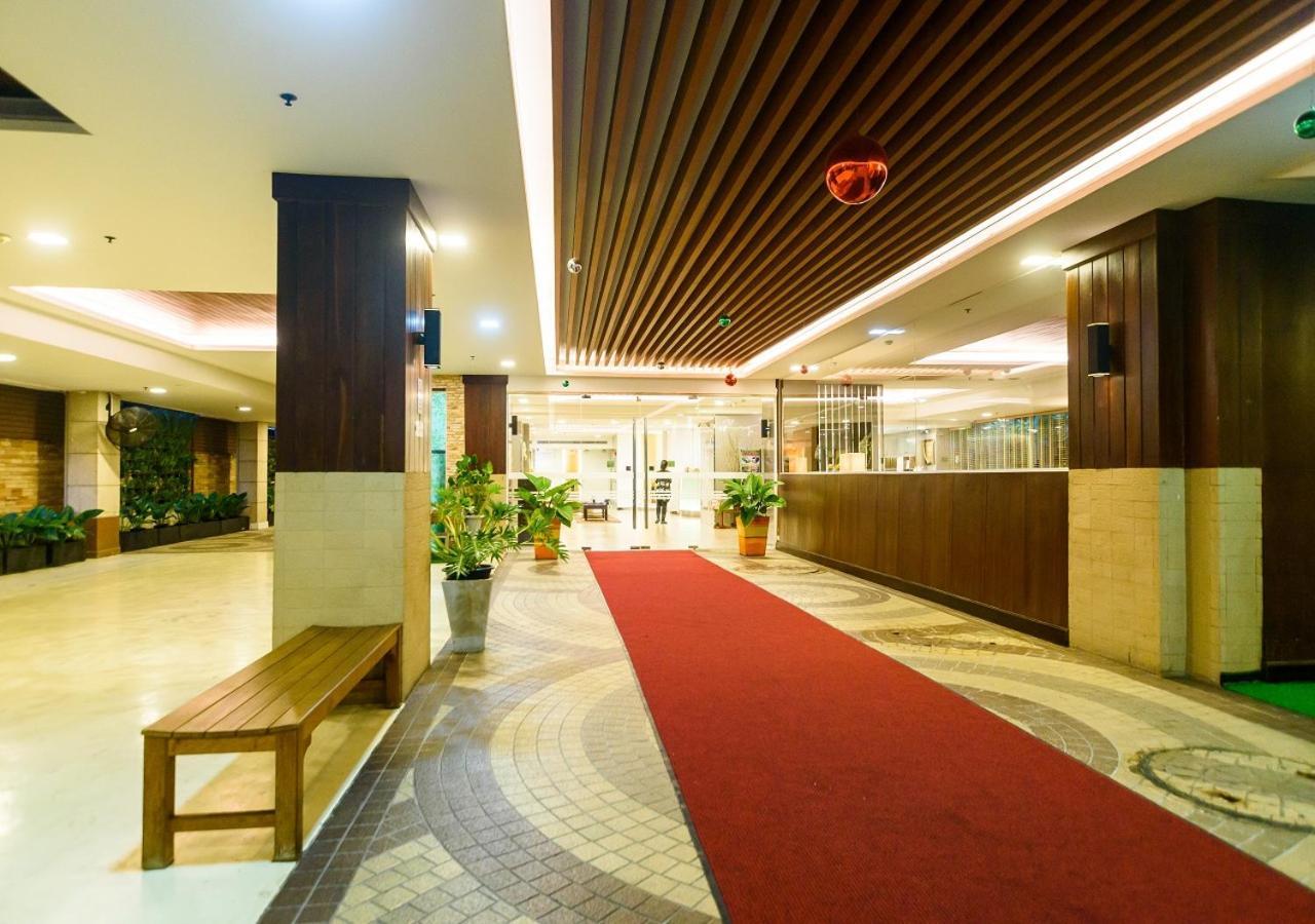 Lohas Residences Sukhumvit 2 Bangkok Bagian luar foto